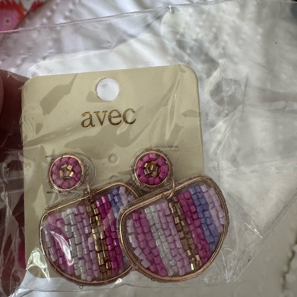 Avec Beaded Earrings